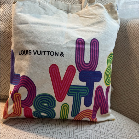 GWP Eco Tote Louis Vuitton Novelty Item from  2022 Shenzhen Museum Exhibition - Picture 5 of 11